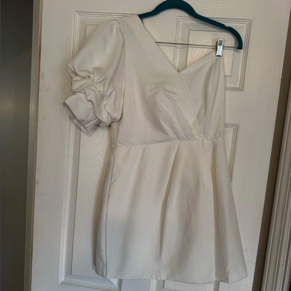 DO+BE Cream One Shoulder Puff Sleeve Sundress